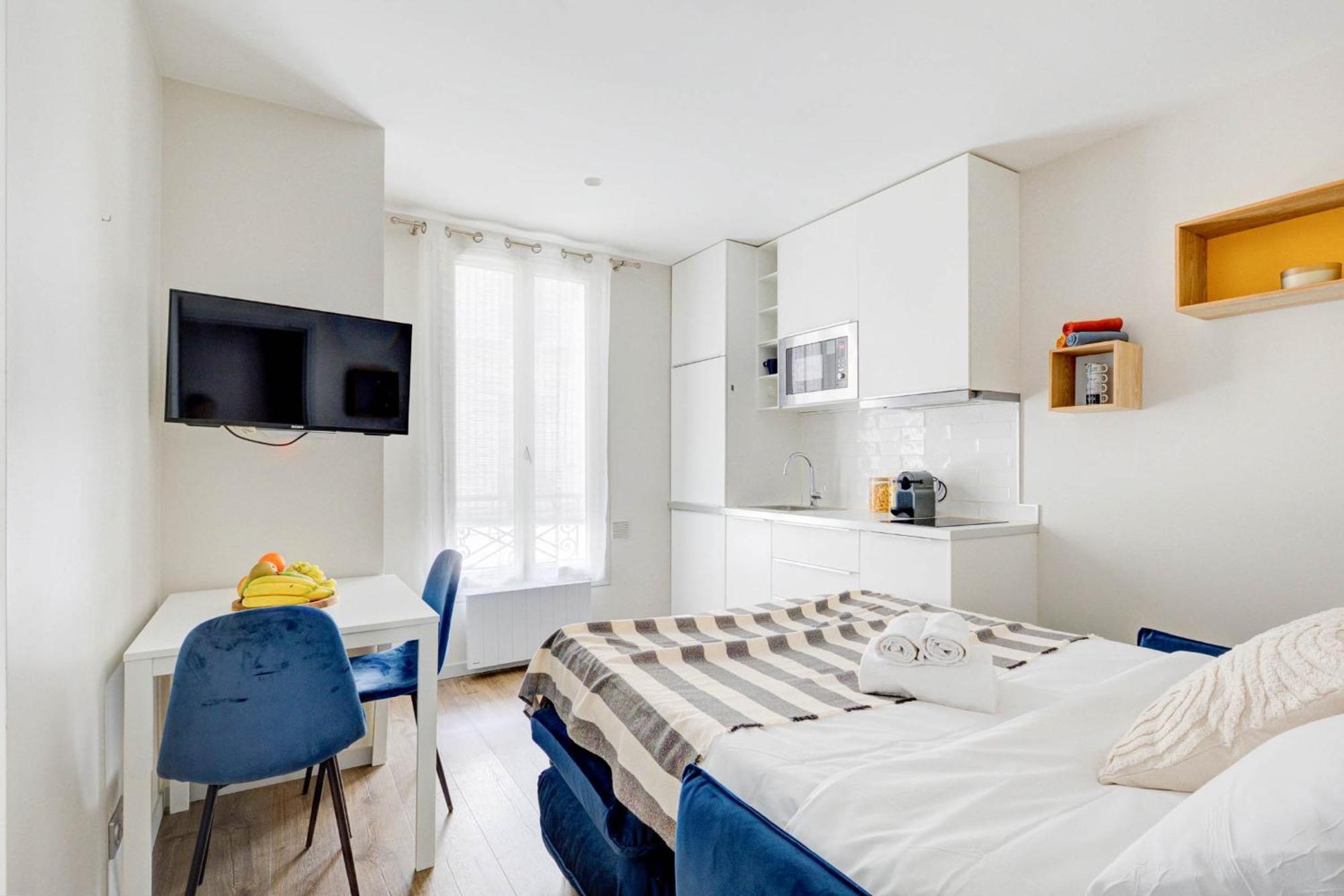 Bnbnova - Eiffel Tower & Invalides - 1br Appartement